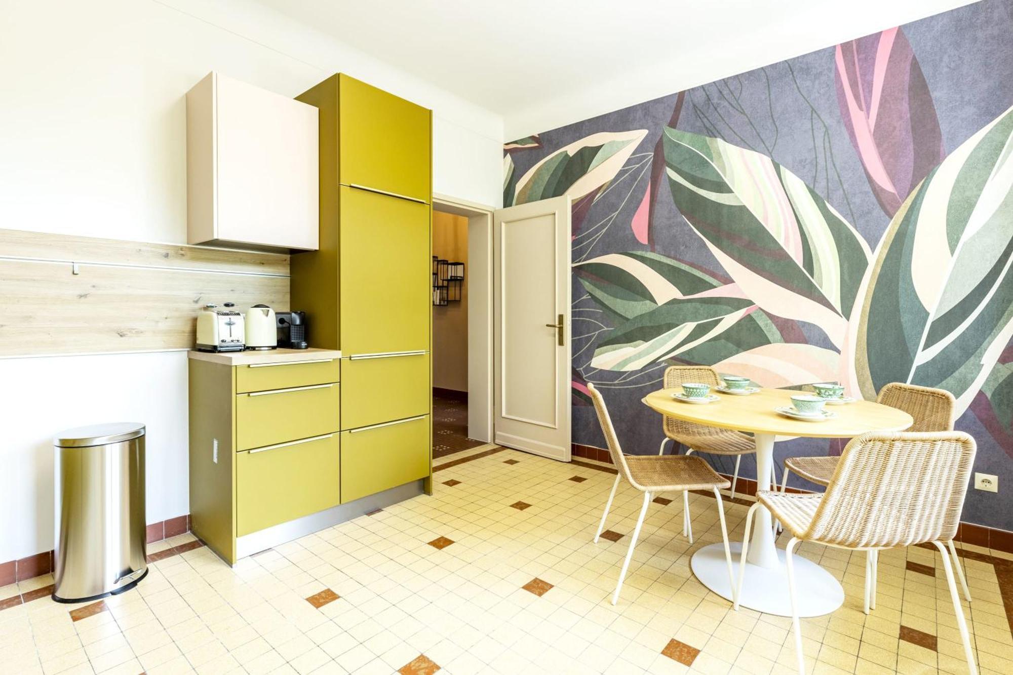 Stylish Ground-Floor Retreat In Bonnevoie Apartment Люксембург Екстериор снимка